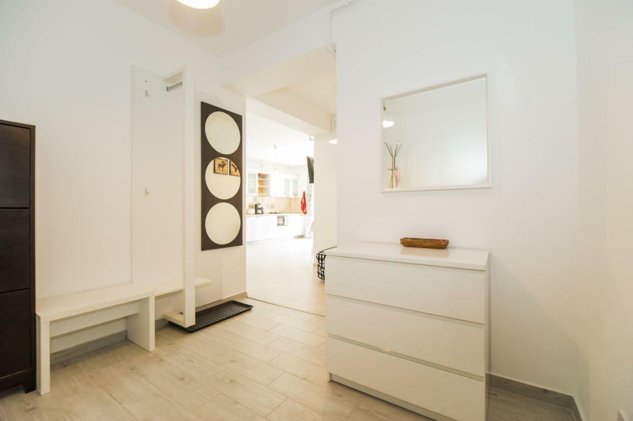 Schiller Apartment 57 - Free Private Parking Braşov Extérieur photo
