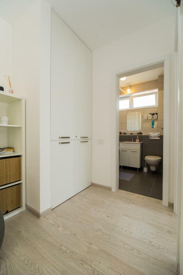 Schiller Apartment 57 - Free Private Parking Braşov Extérieur photo