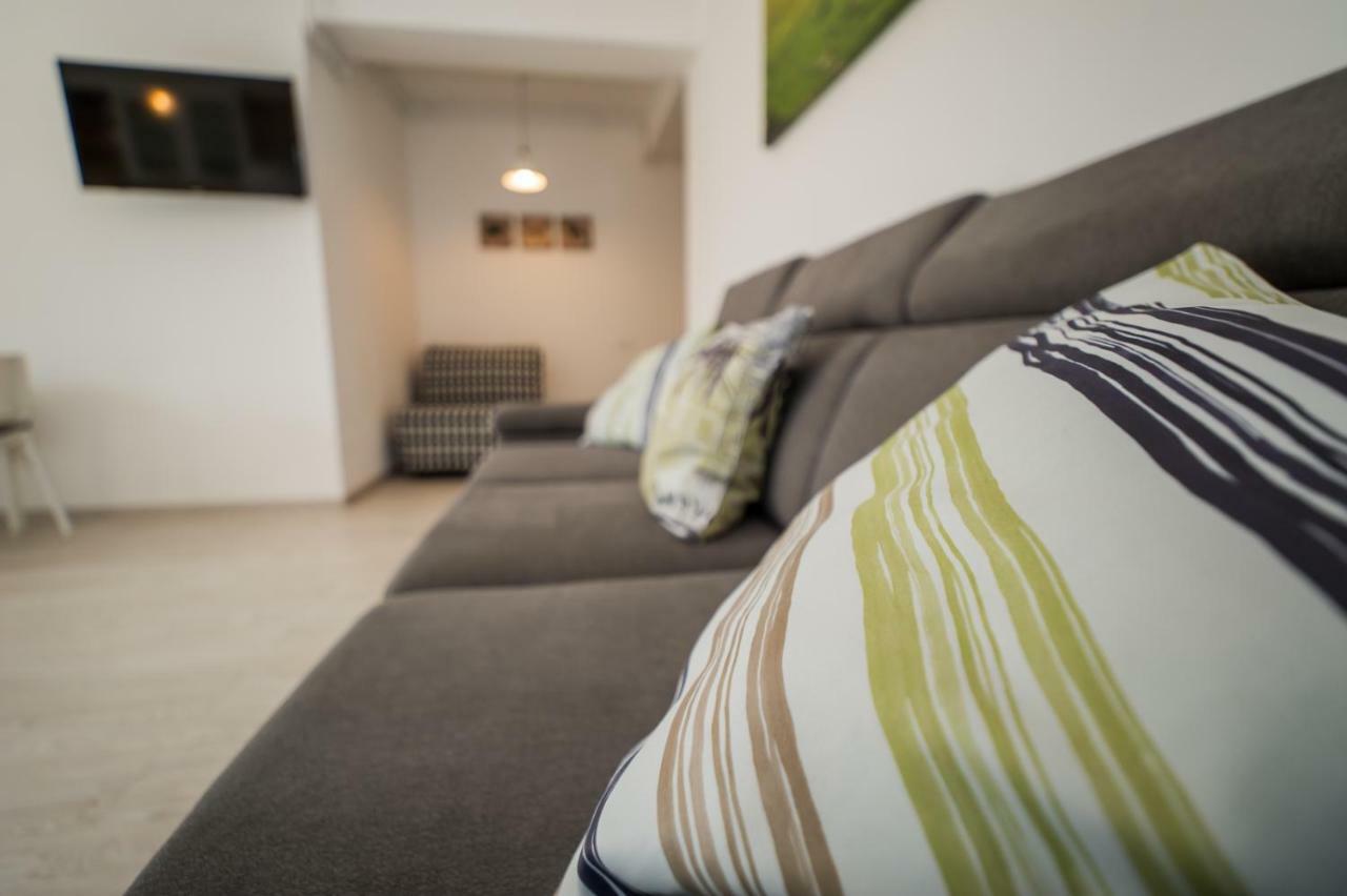 Schiller Apartment 57 - Free Private Parking Braşov Extérieur photo